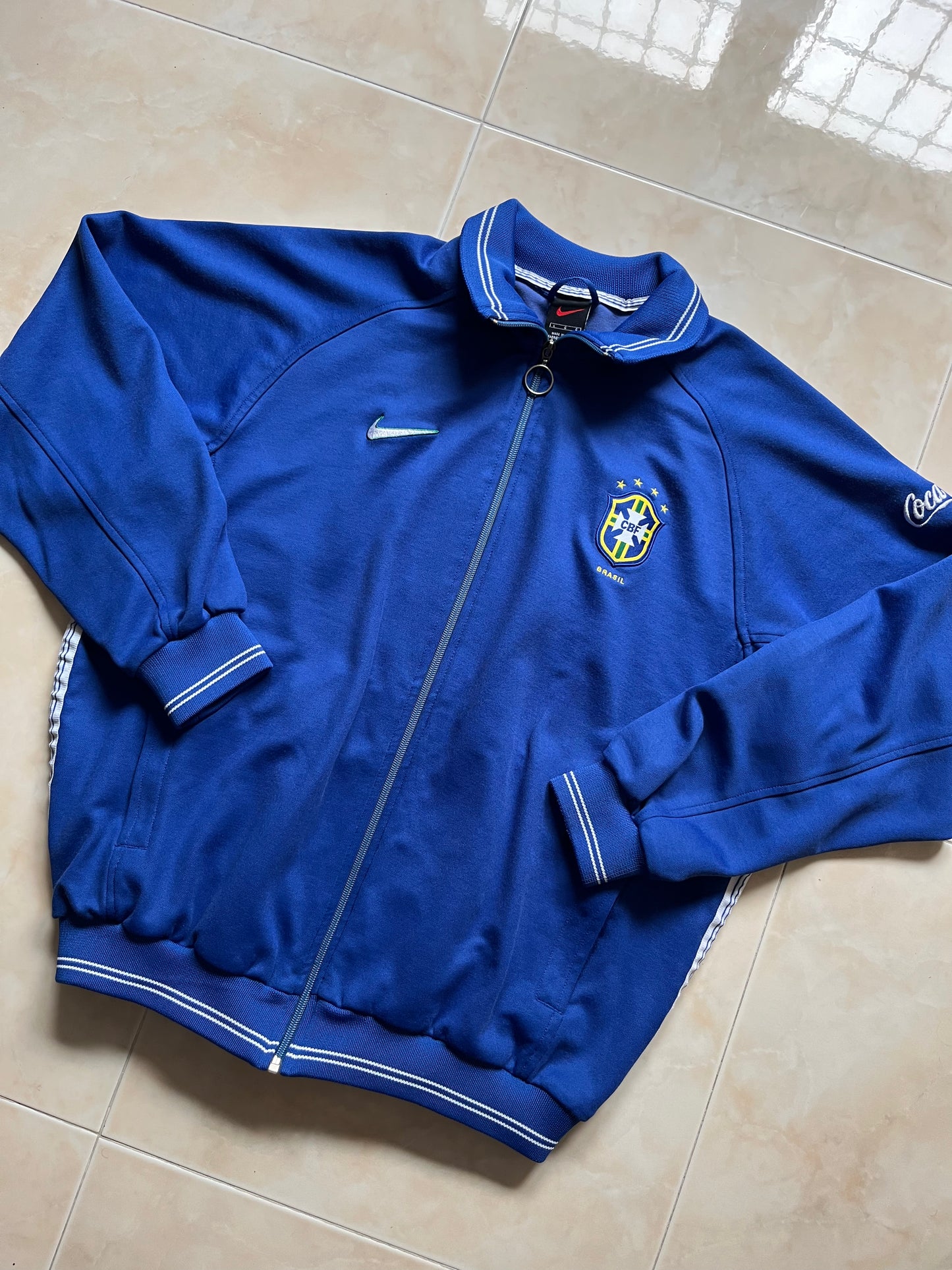 Felpa Nike Brasil Vintage 90's (L)