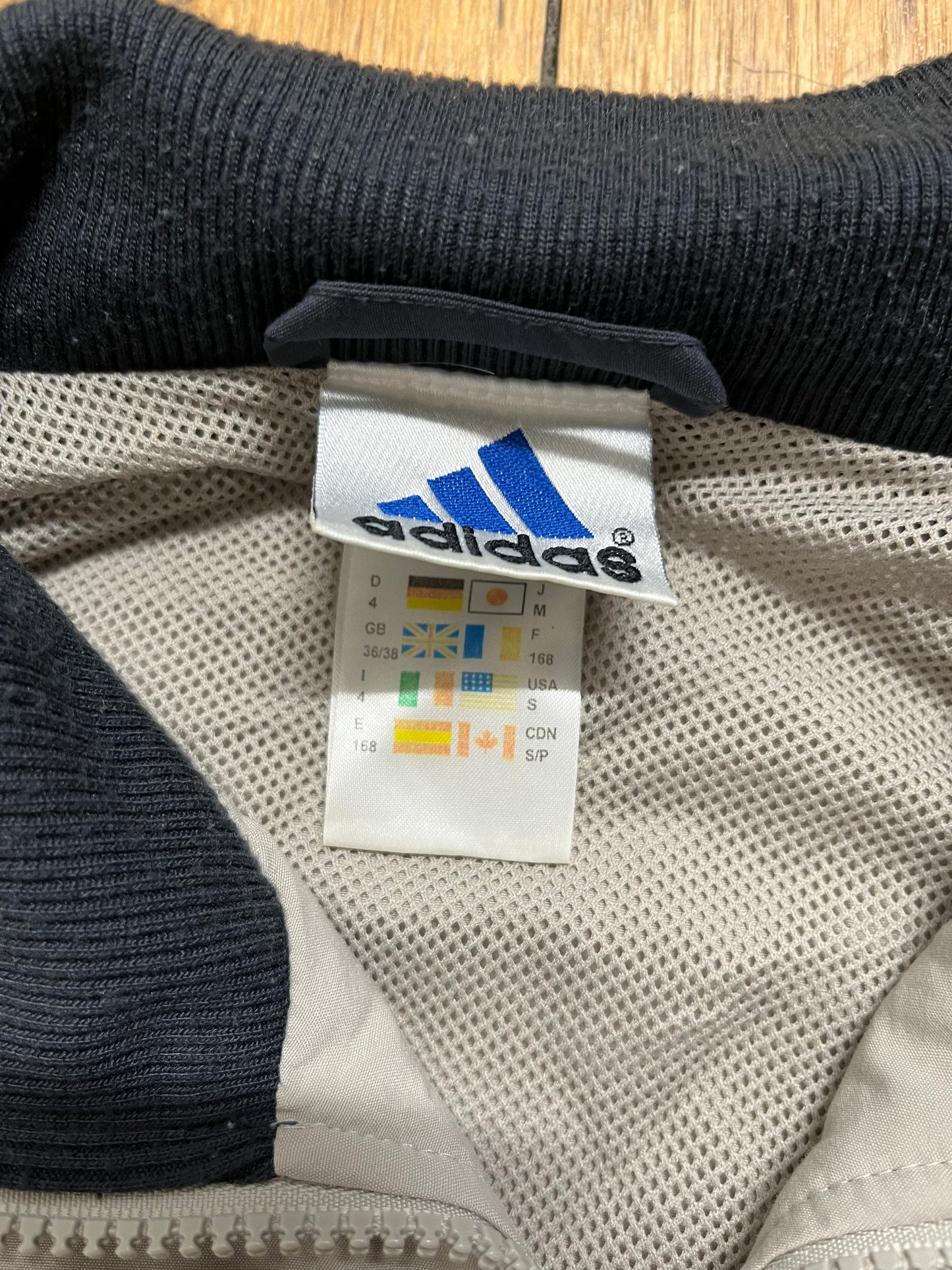 Windbreaker Adidas Vintage 00's (S)