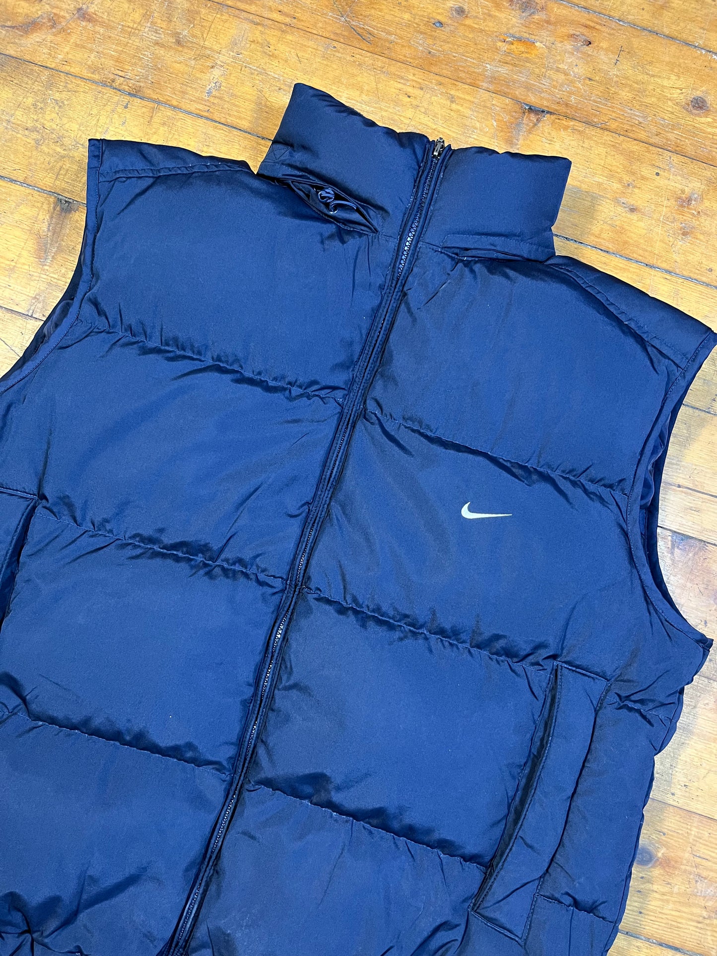 Smanicato Nike Vintage 00's (L)