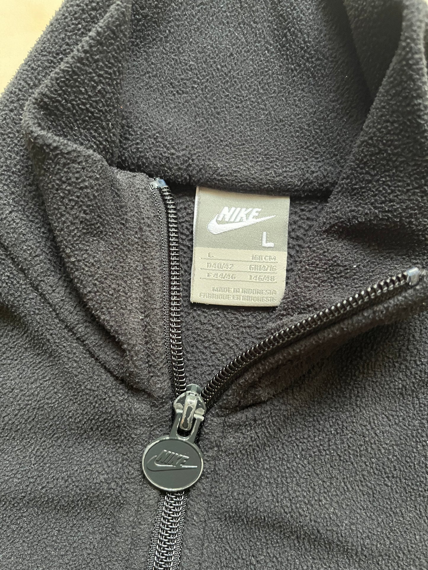 Pile Nike Vintage 00's (S)