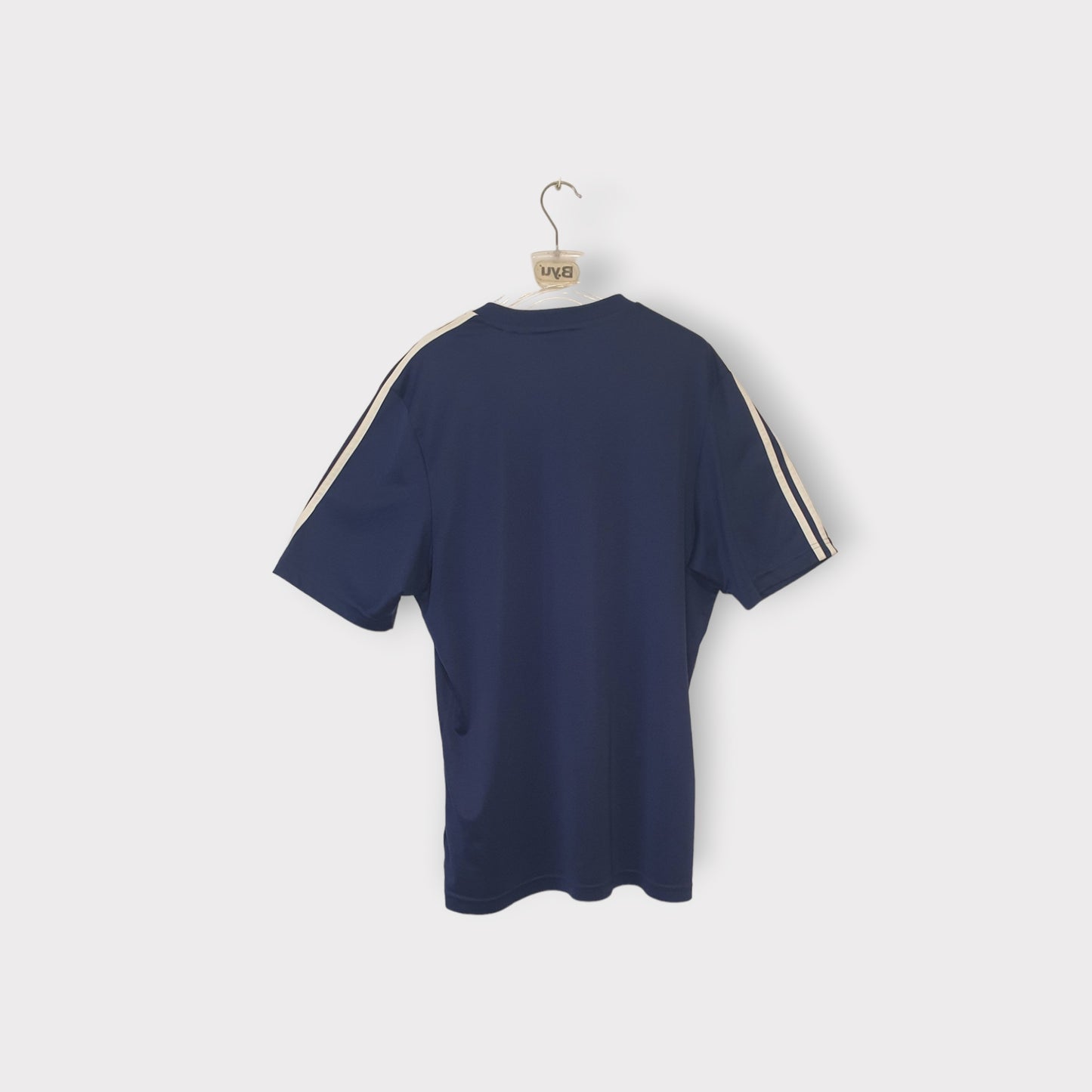 T-Shirt Adidas Essential Vintage 00's (L)